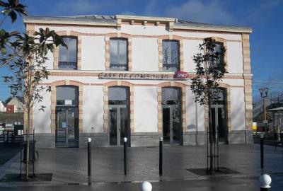 Gare de Combourg